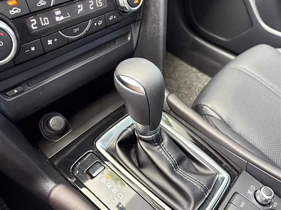 Mazda 3 Angkesaila