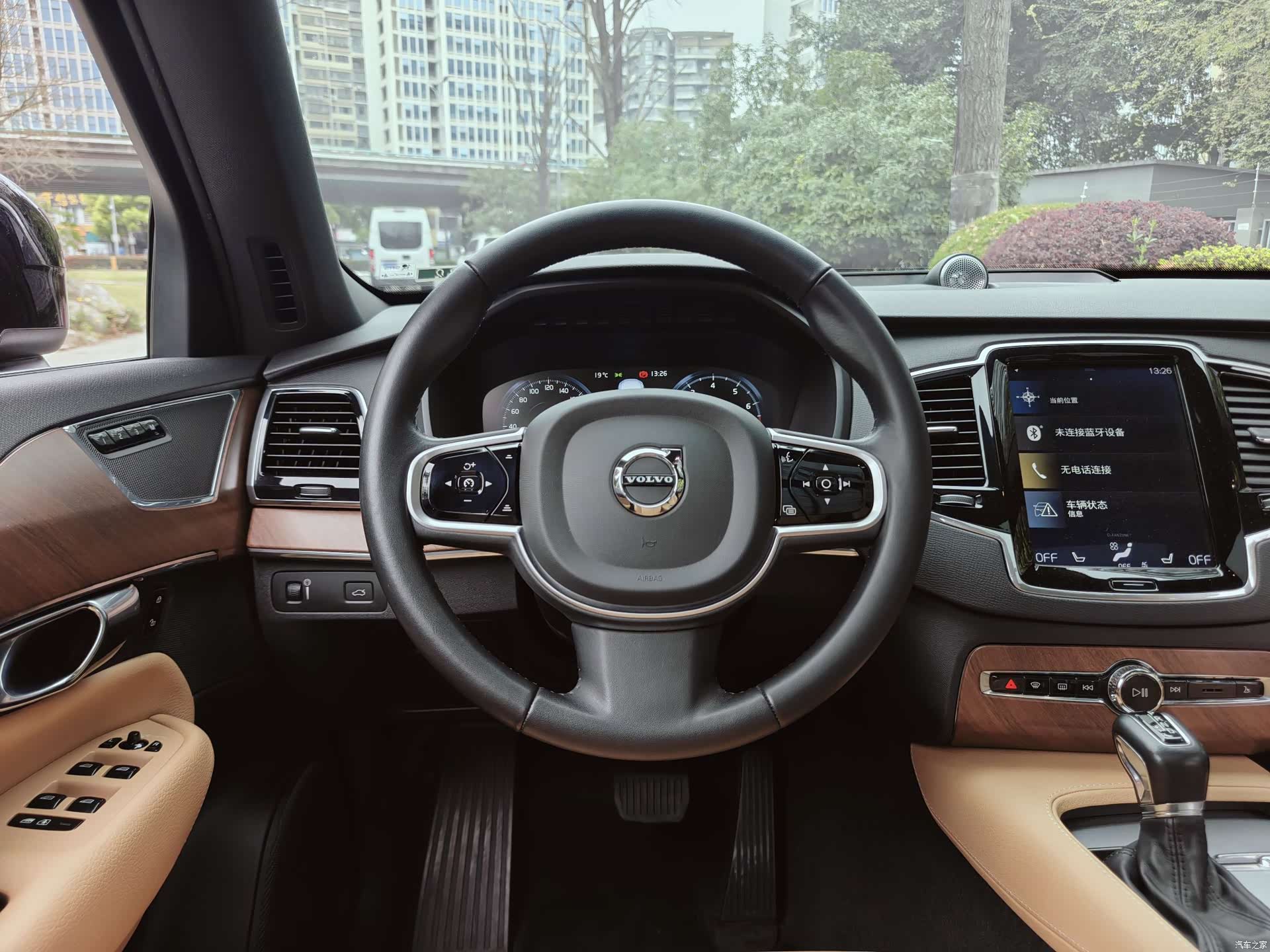 Volvo XC90, 2019 13