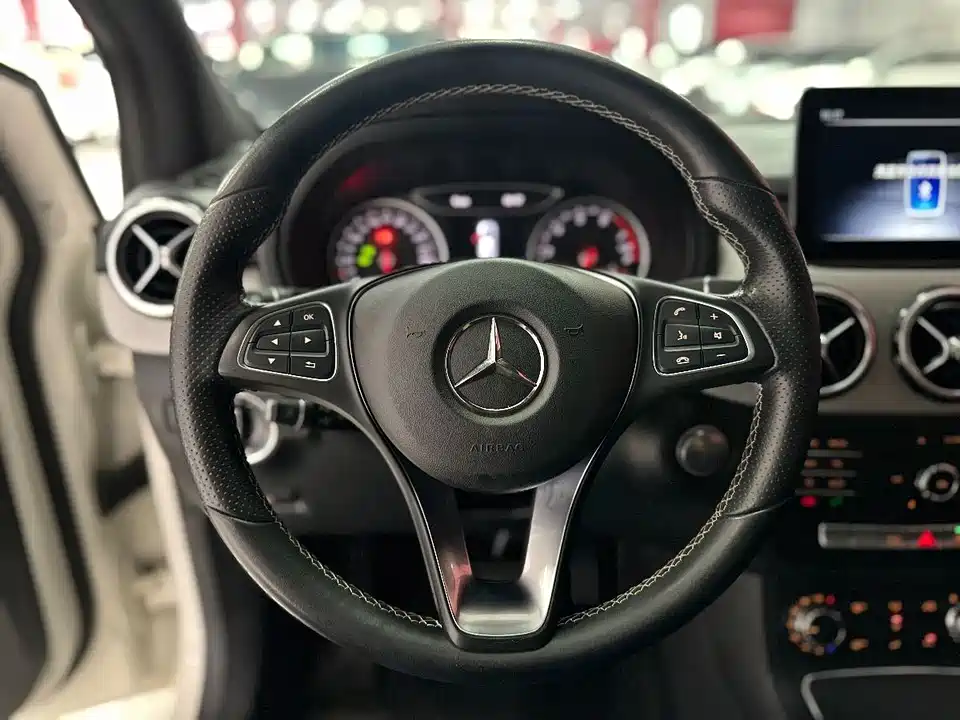 Mercedes-Benz Class B