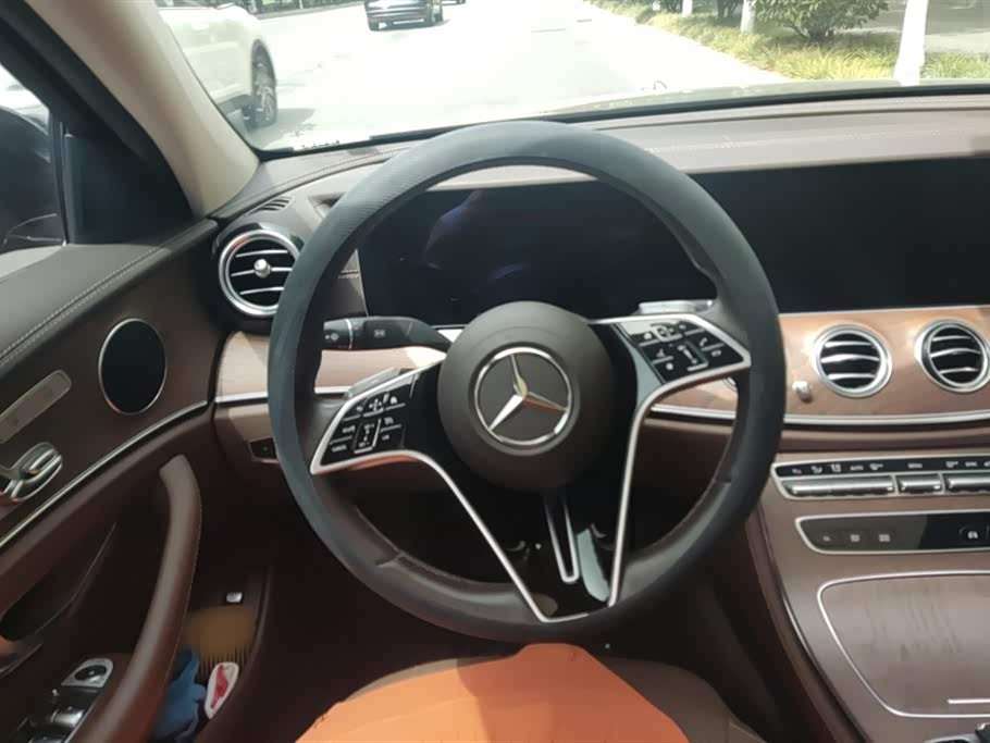 Mercedes-Benz E-class Mercedes-Benz E-class