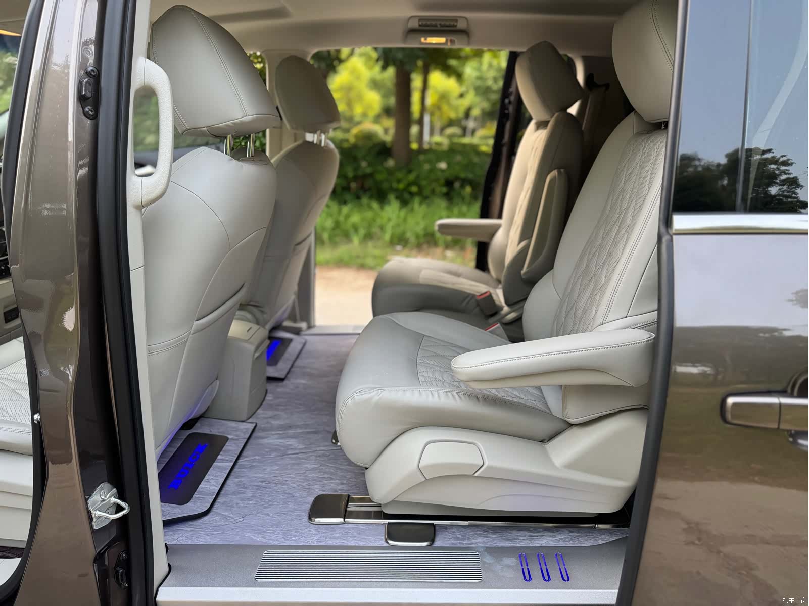Buick GL8, 2023 6