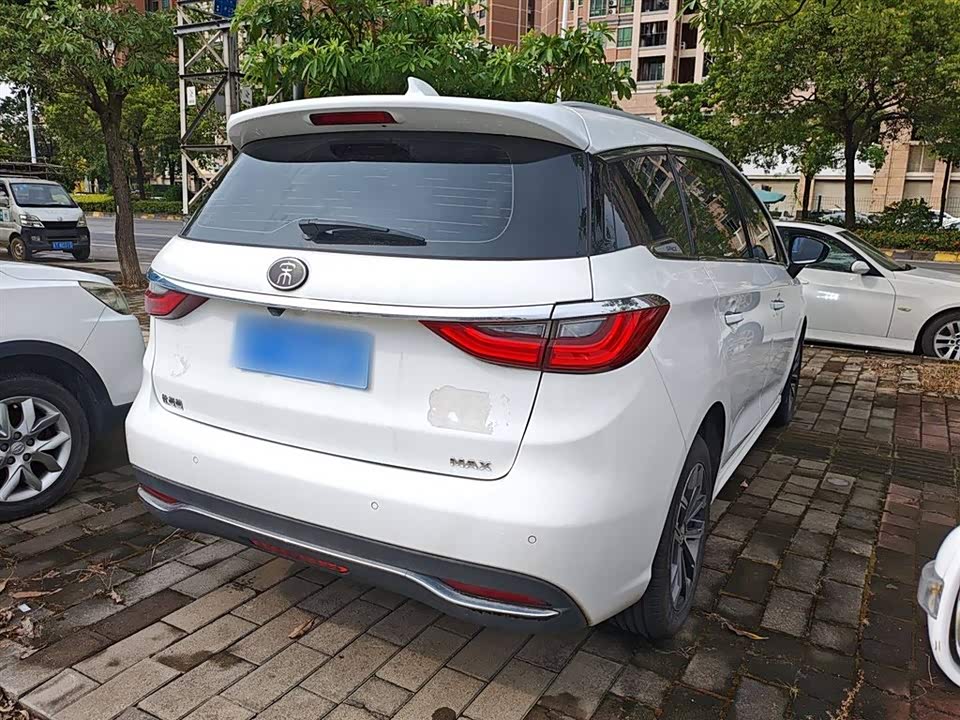 BYD Song MAX BYD Song MAX