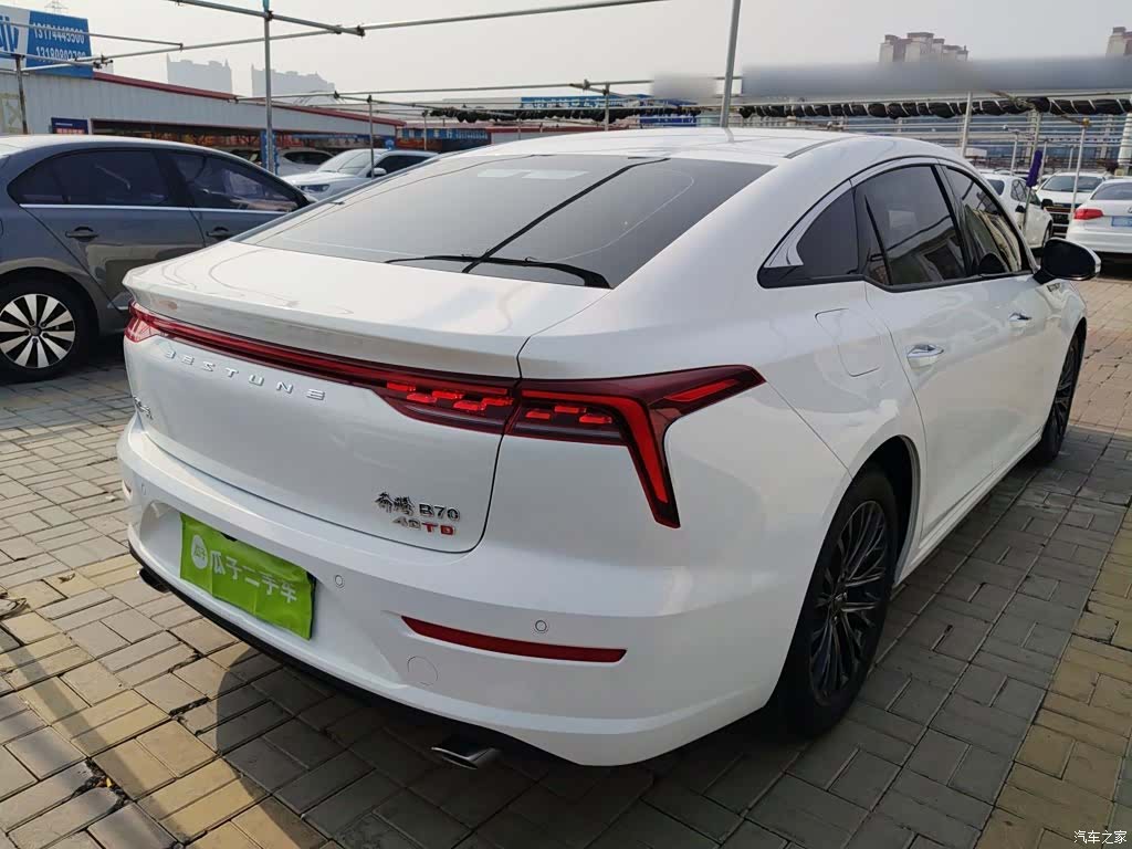 Bestune B70, 2023 все фото