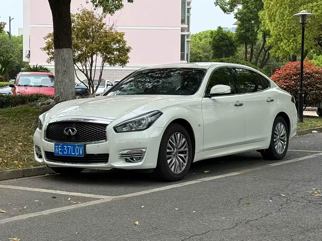 Infiniti Q70 2017 Q70L 2.5L Elite