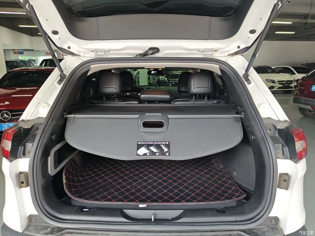 Jeep Cherokee, 2016 19
