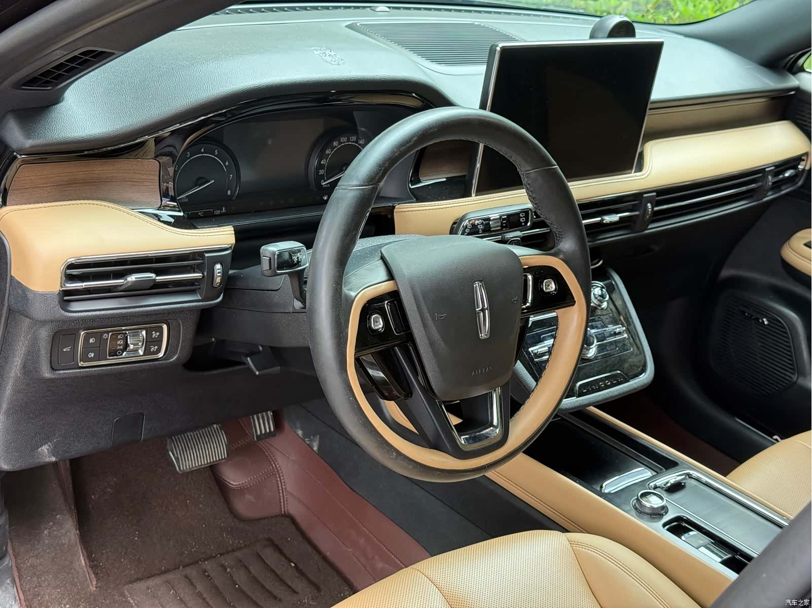 Lincoln Corsair, 2020 16