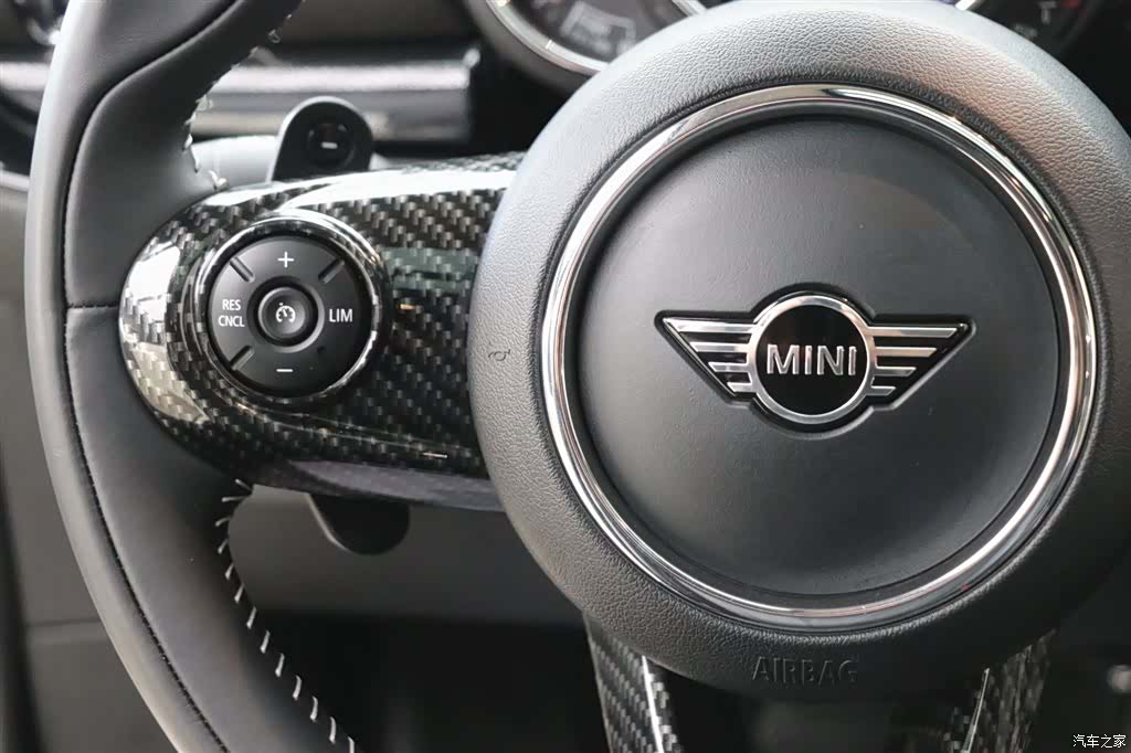 Mini Clubman, 2020 16