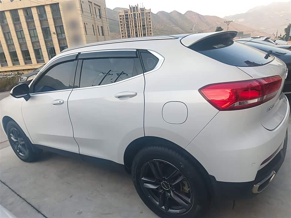 Haval F5