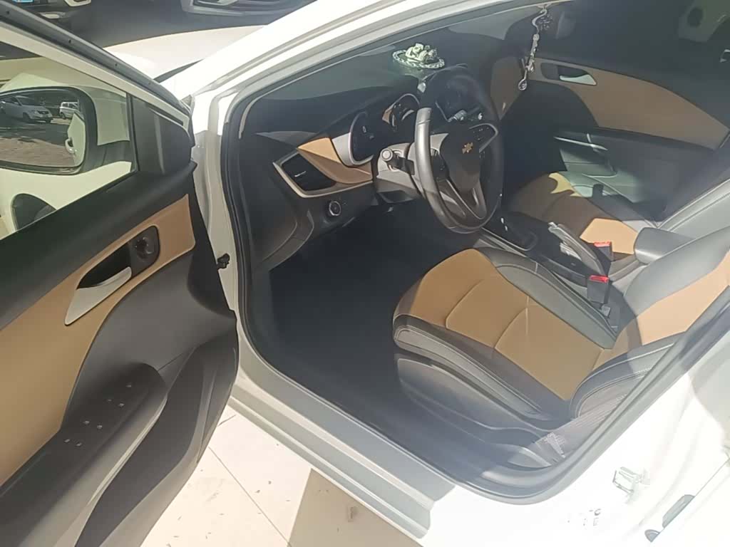Chevrolet 320, 2021 16