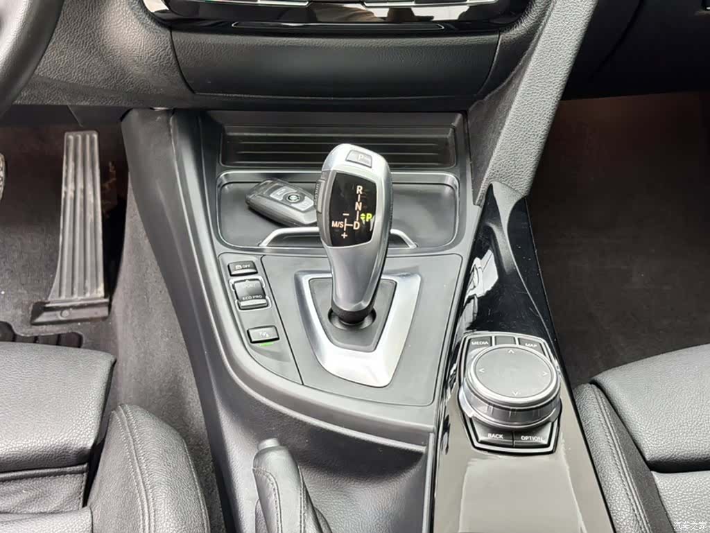 BMW 3 Series, 2018 11