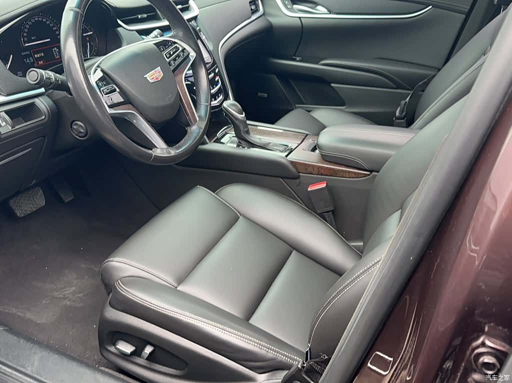 Cadillac XTS, 2019 8