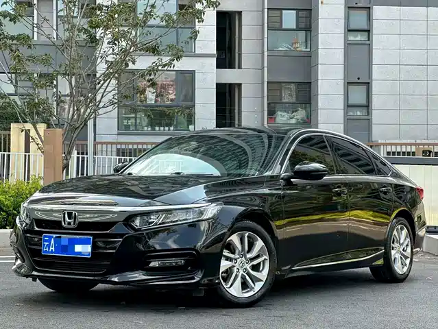 Honda Accord 2021 — купить из Китая под заказ