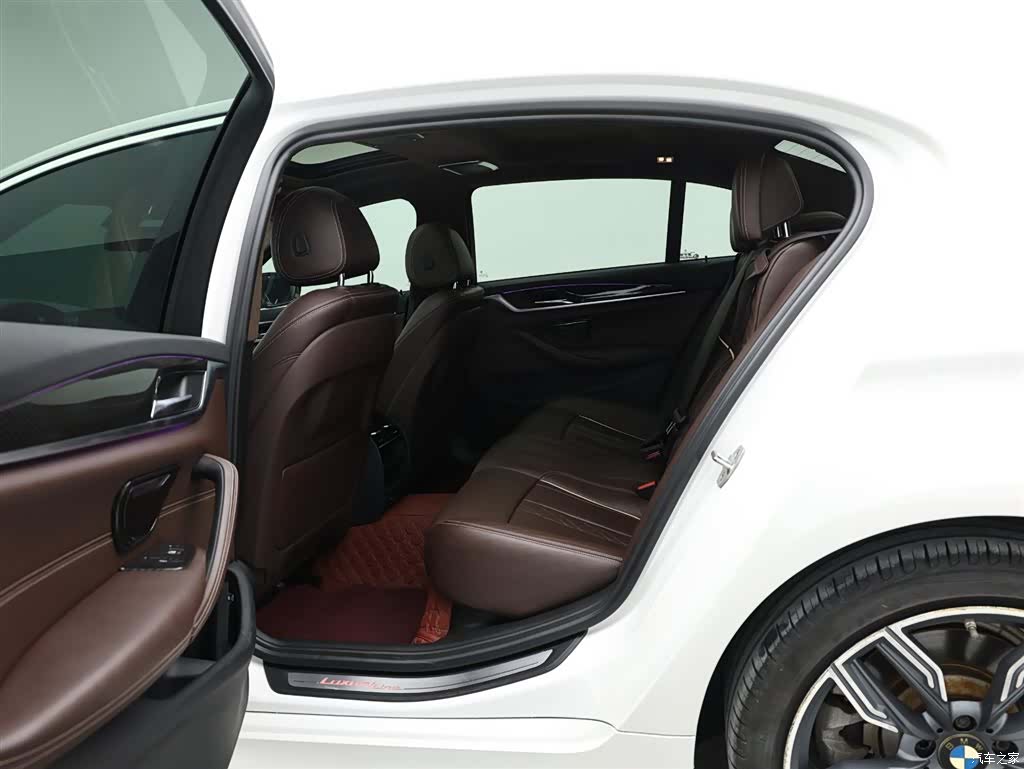 BMW 5 Series, 2017 14