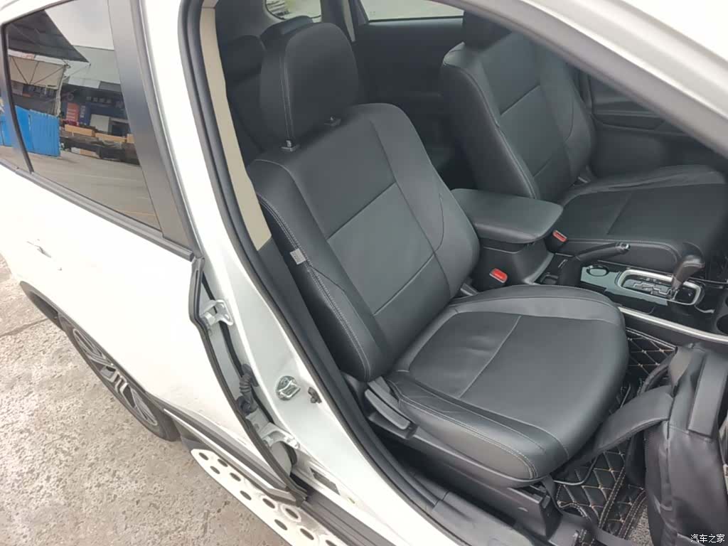 Mitsubishi Outlander, 2018 25