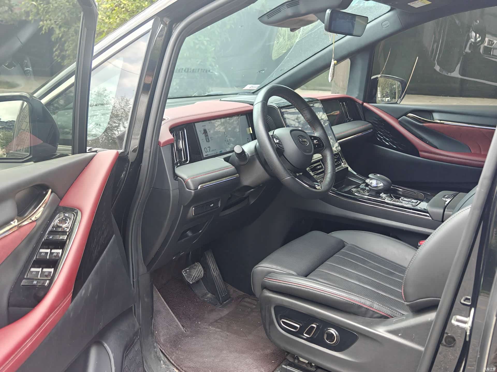 Trumpchi M8, 2025 2