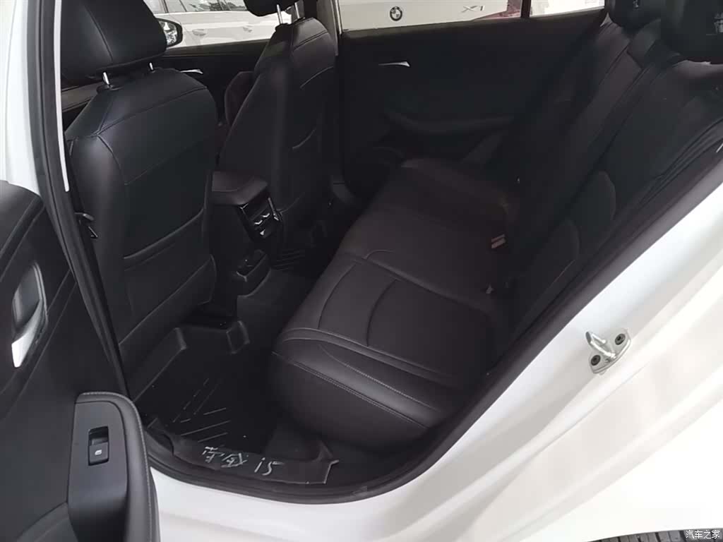 Roewe i5, 2024 17