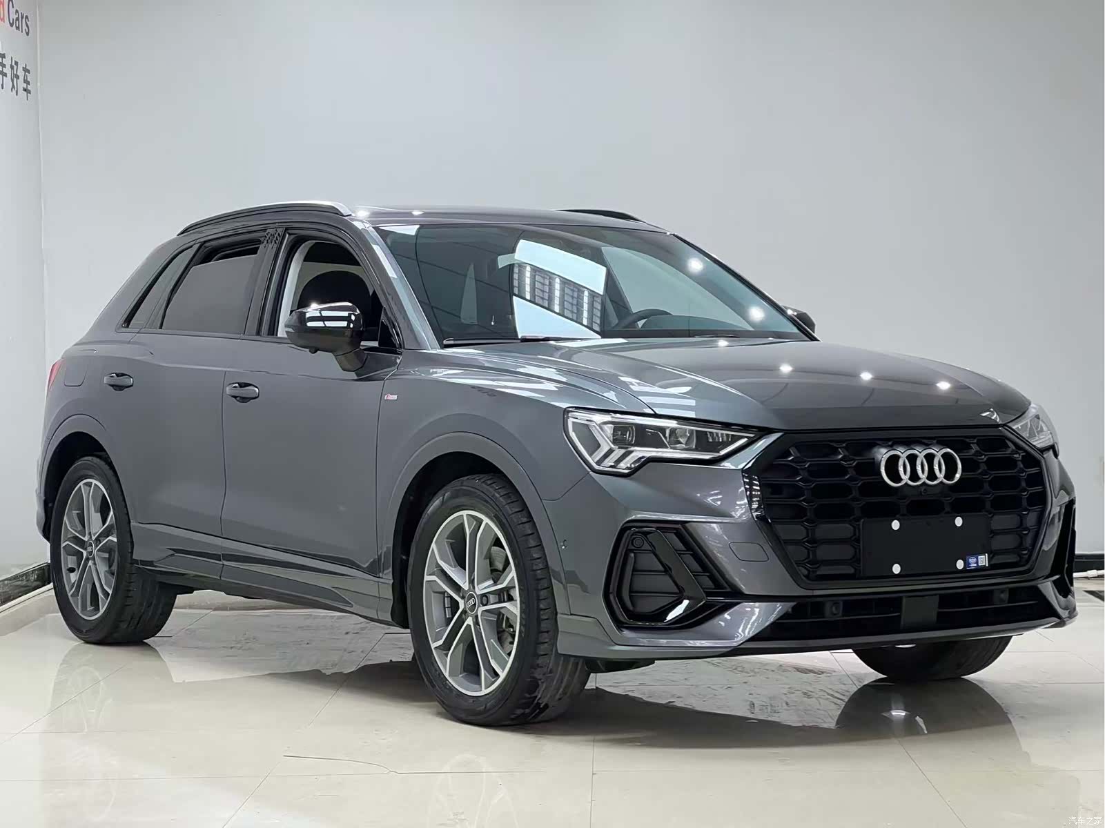 Audi Q3, 2022 3