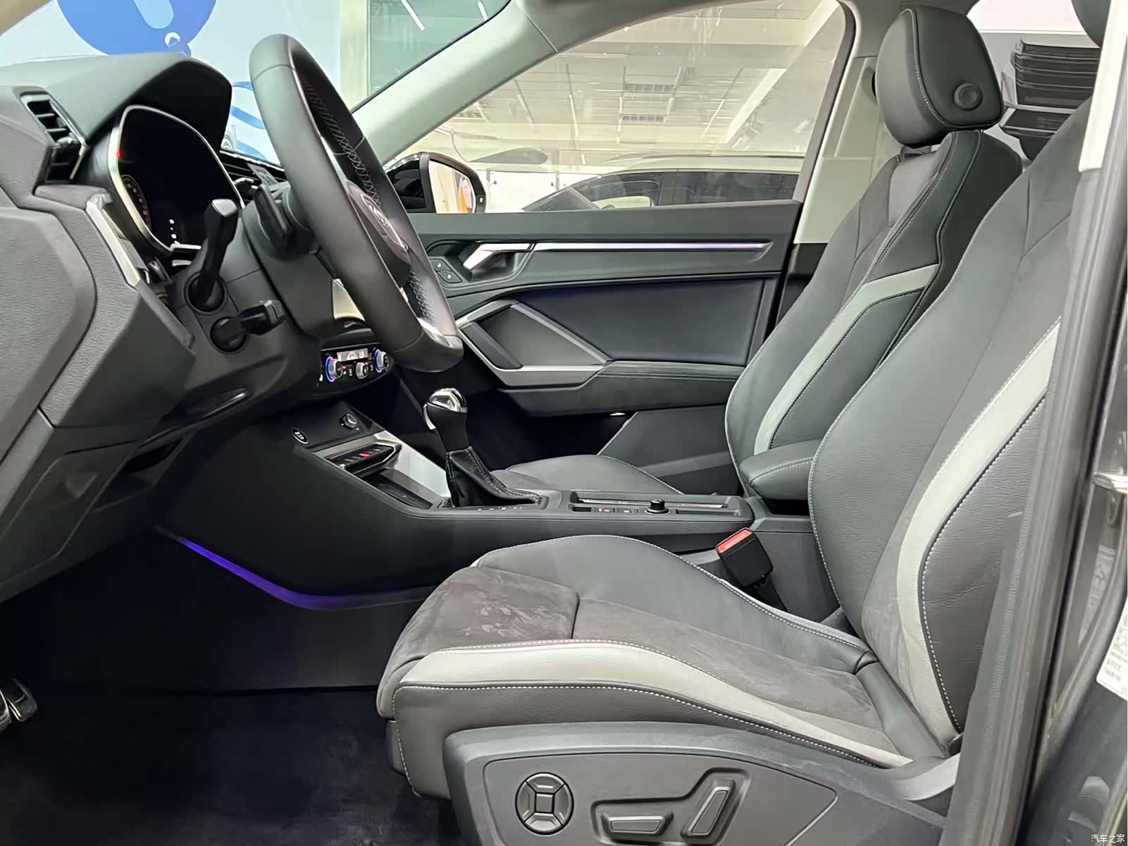 Audi Q3, 2022 14