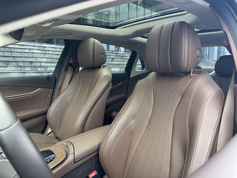 Mercedes-Benz E-class Mercedes-Benz E-class