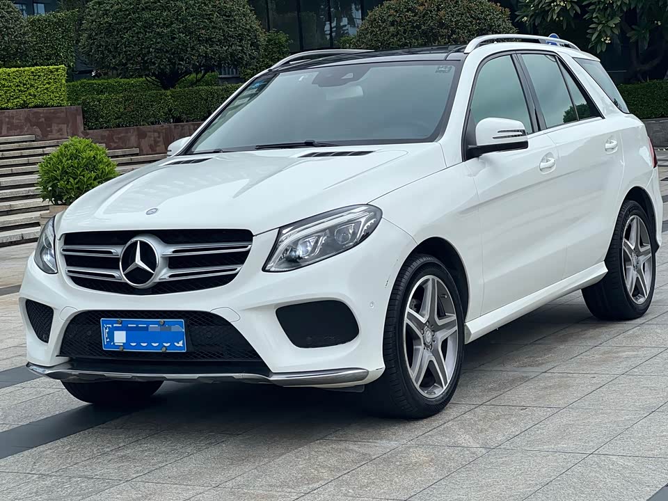 Mercedes-Benz GLE Mercedes-Benz GLE