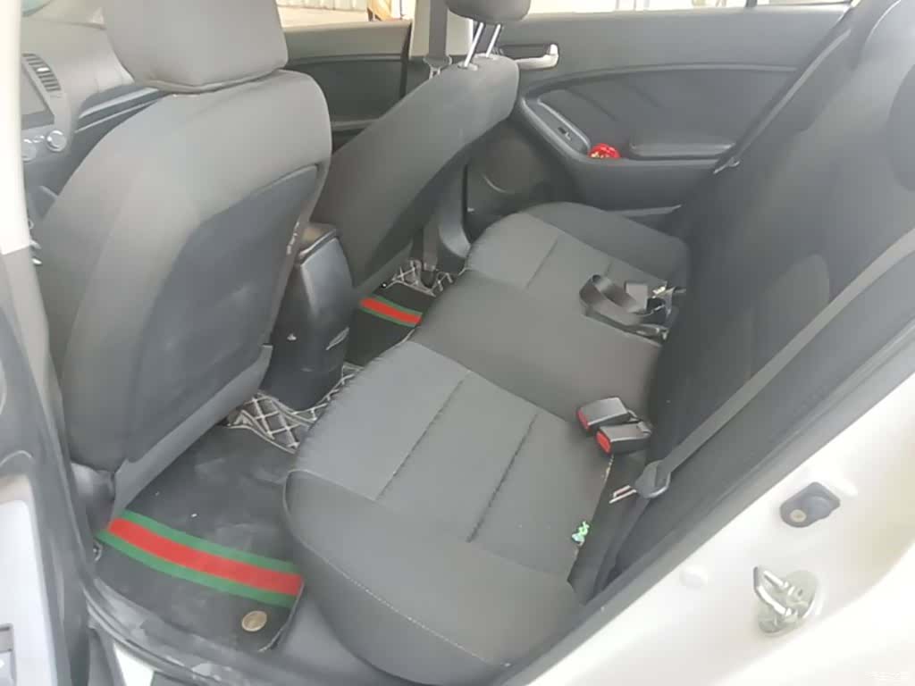 Kia K3, 2015 17