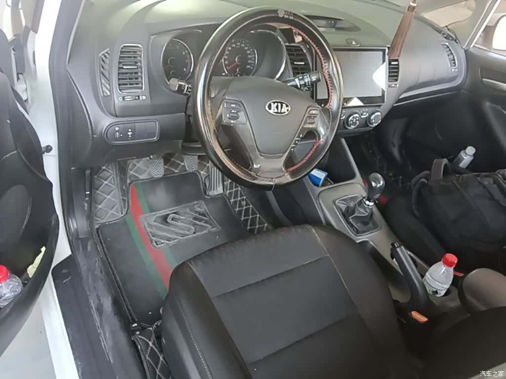 Kia K3, 2015 10