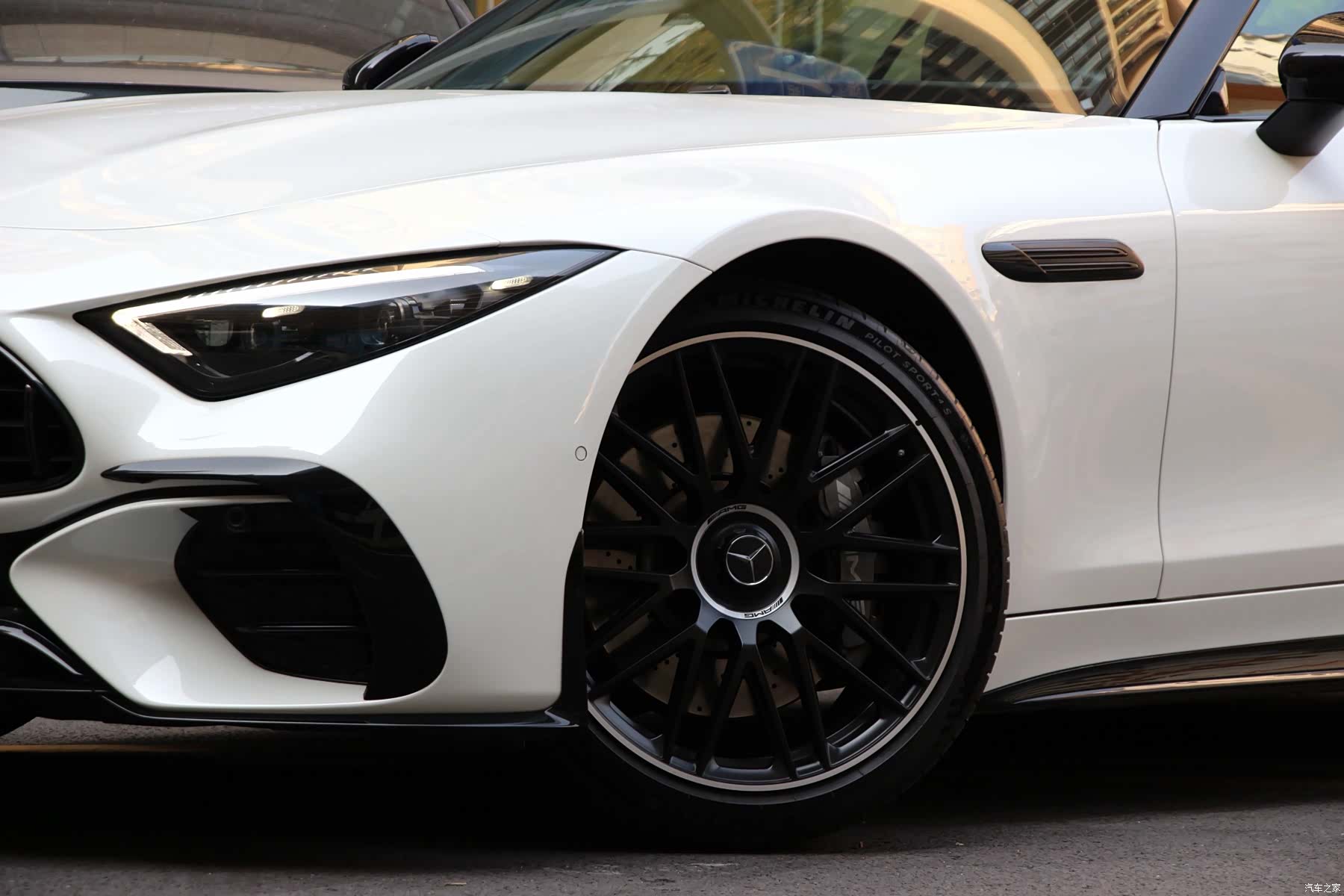 Mercedes-Benz SL, 2024 21