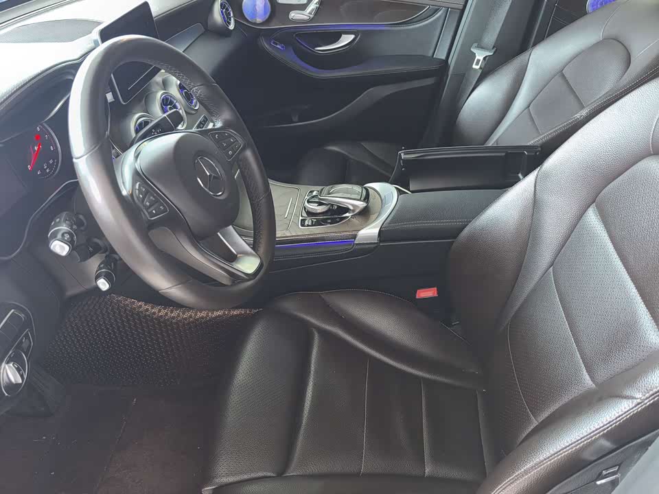 Mercedes-Benz GLC Mercedes-Benz GLC