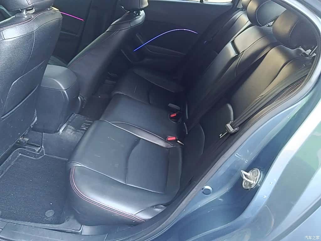 Mazda Mazda3, 2016 17