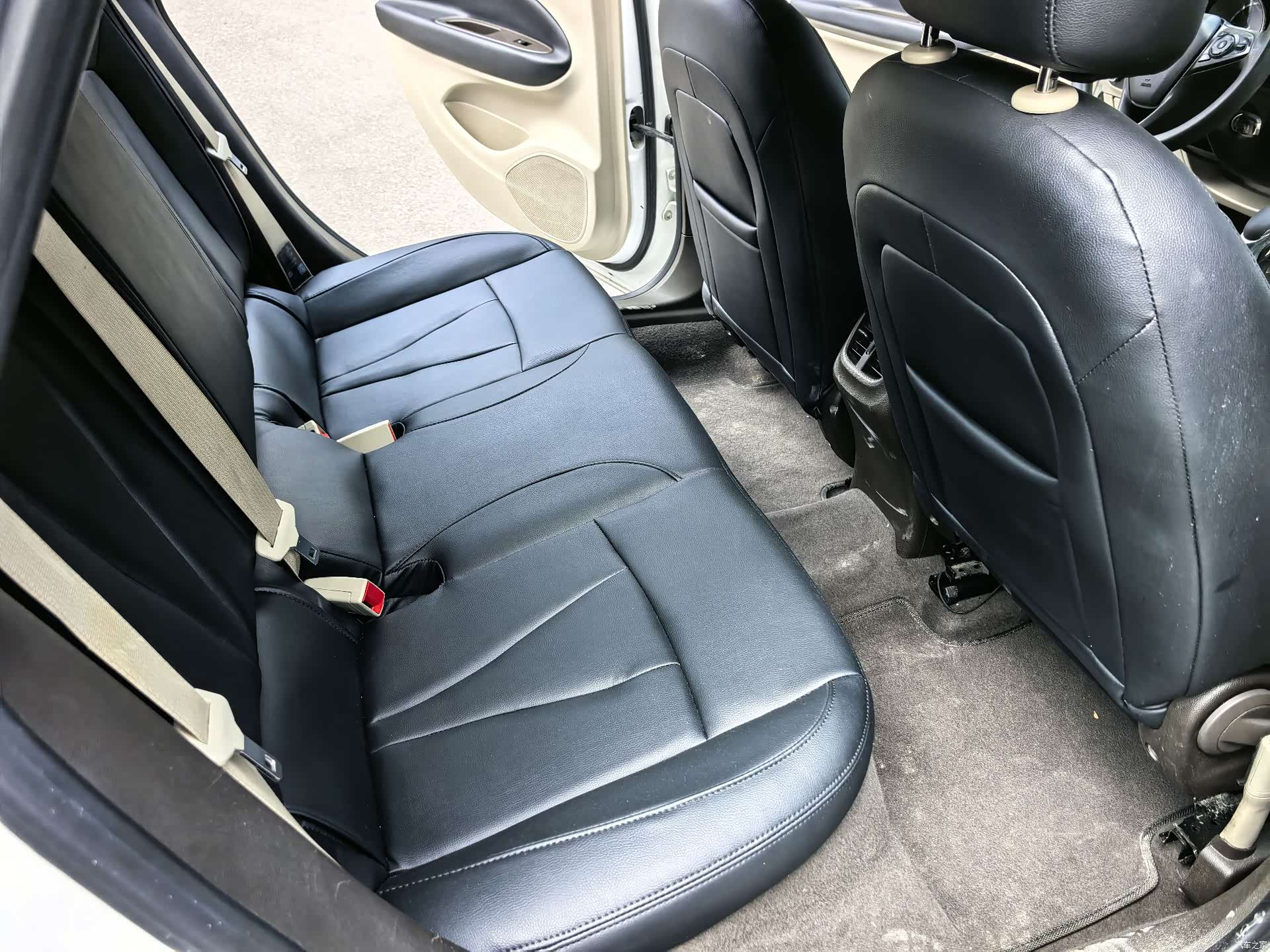 Buick Verano, 2016 9