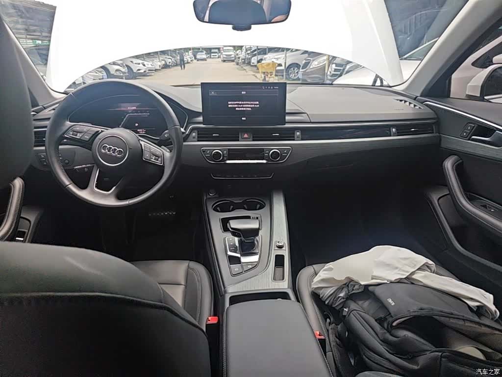 Audi A4L, 2022 10