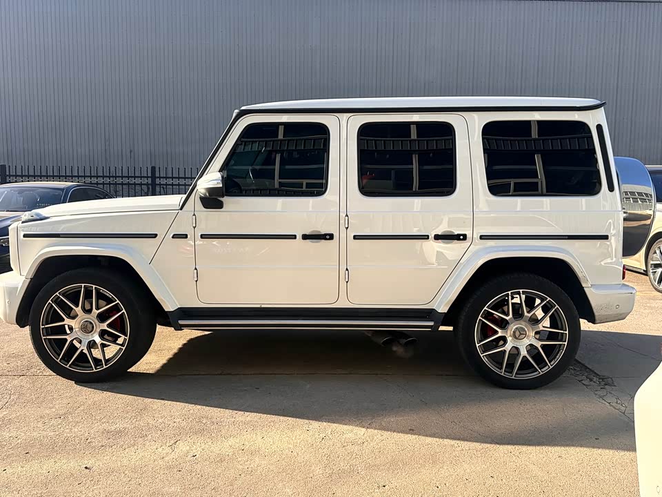 Mercedes-Benz G-class