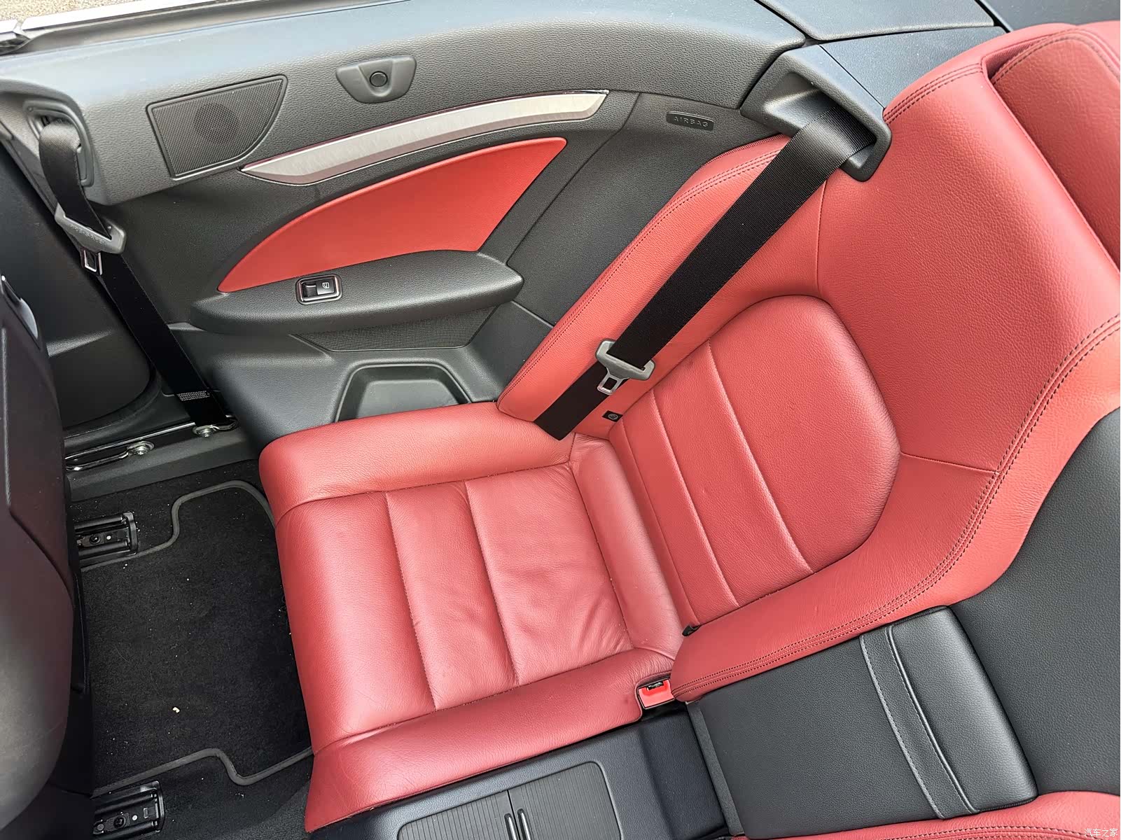 Mercedes-Benz E-Class, 2012 29