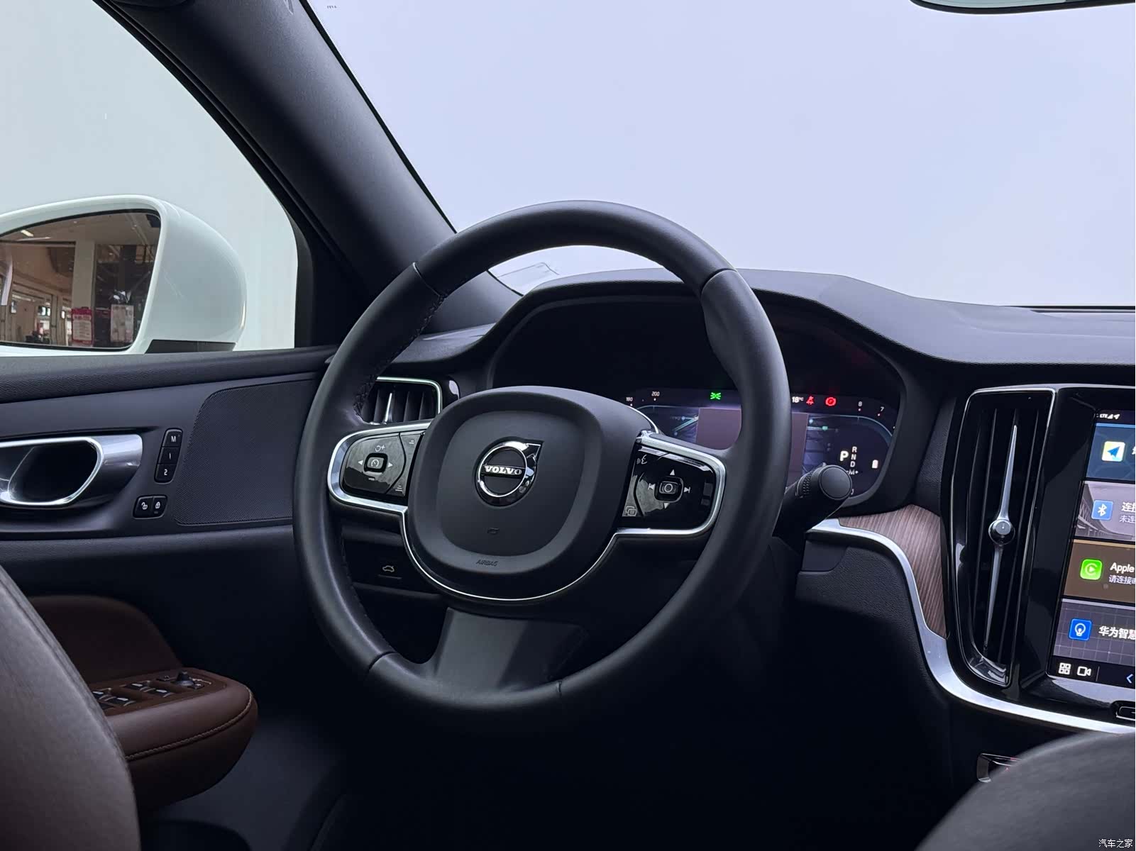 Volvo S60, 2023 18