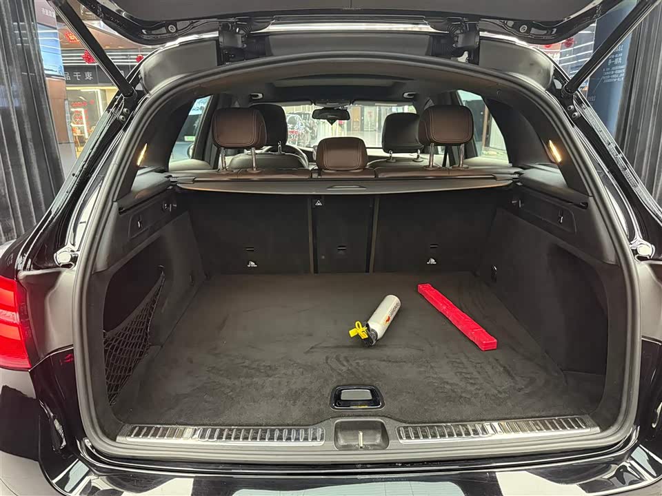 Mercedes-Benz GLC Mercedes-Benz GLC
