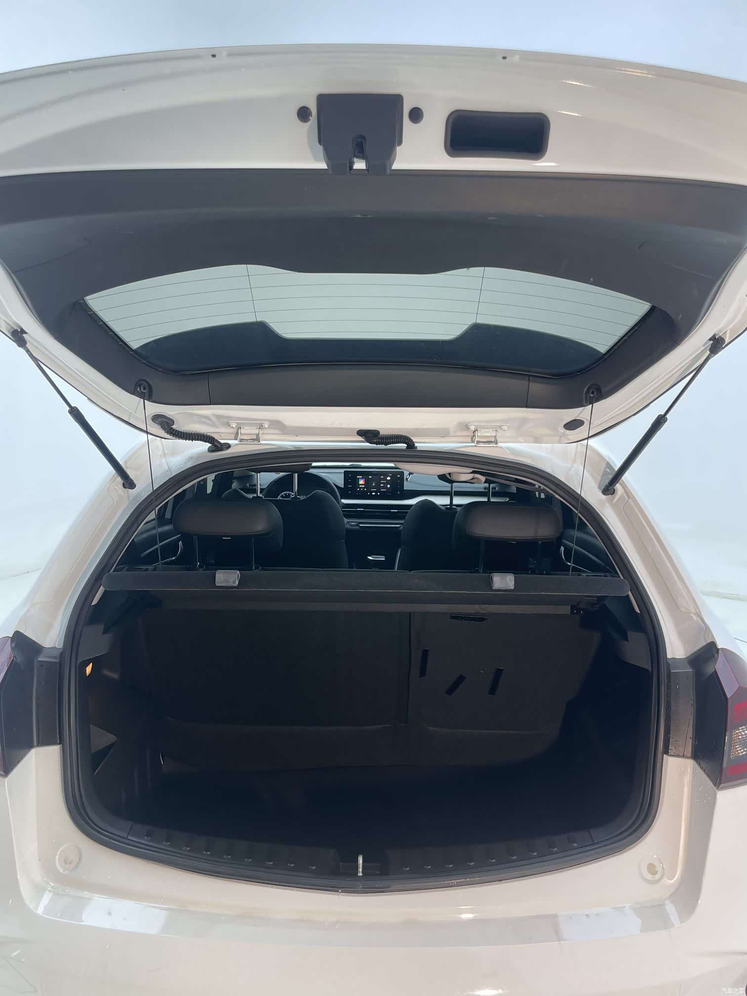 Geely X3, 2021 15