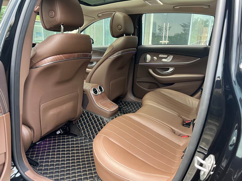 Mercedes-Benz E-class Mercedes-Benz E-class