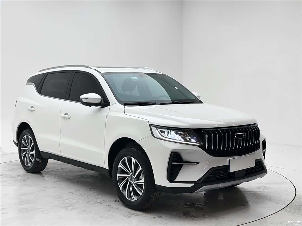 Geely X6, 2021 3