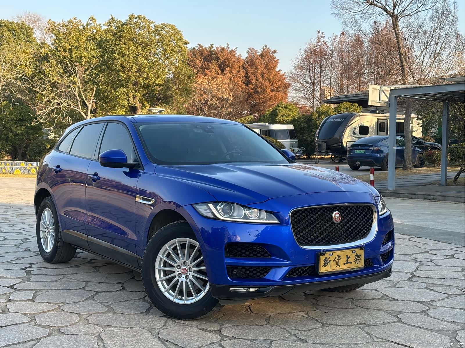Jaguar F-PACE, 2018 3