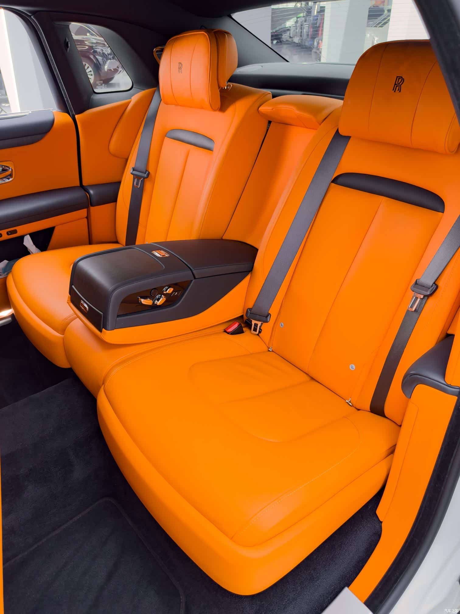 Rolls-Royce Ghost, 2021 30