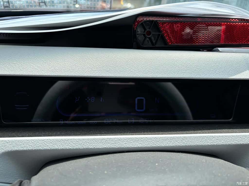 Geely Panda, 2024 8