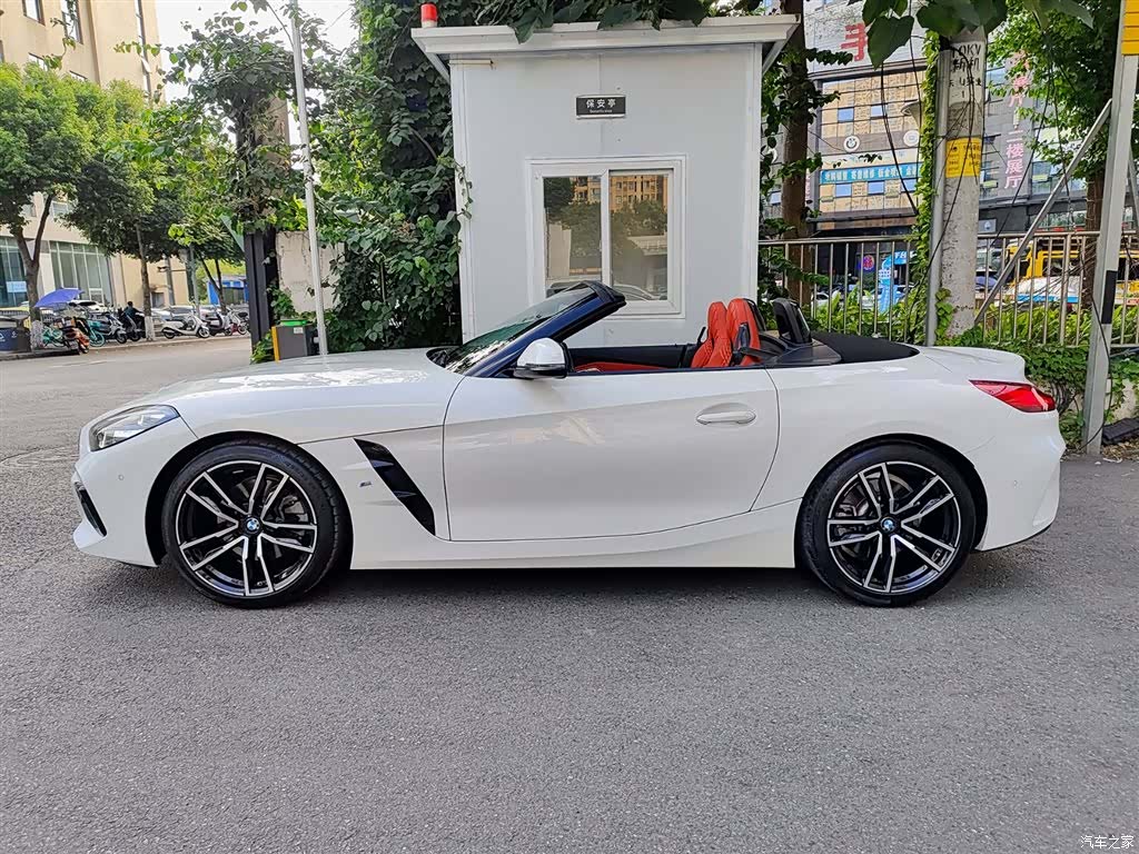 BMW Z4, 2024 3