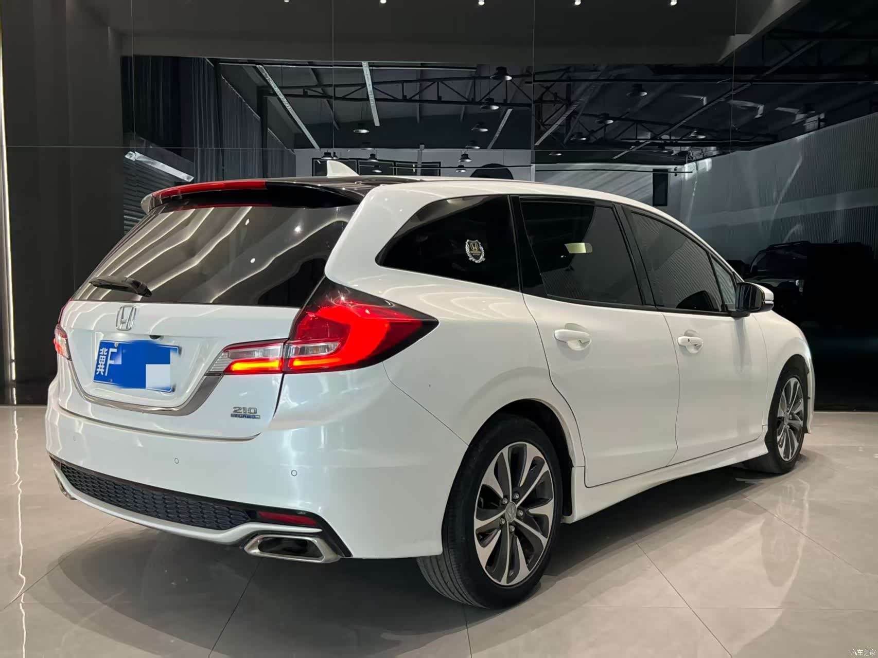 Honda Jade, 2019 4