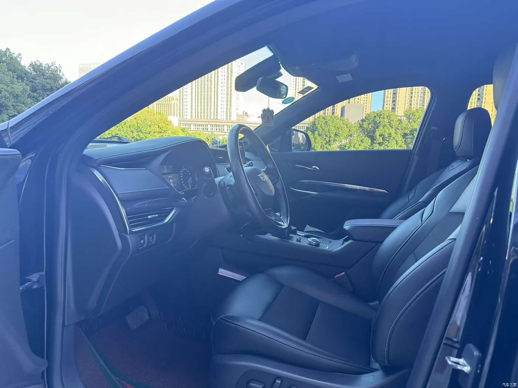 Cadillac XT4, 2019 9