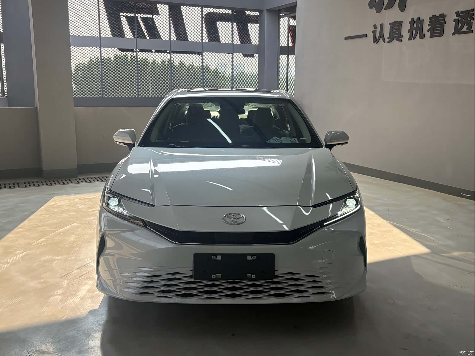 Toyota Camry, 2026 2