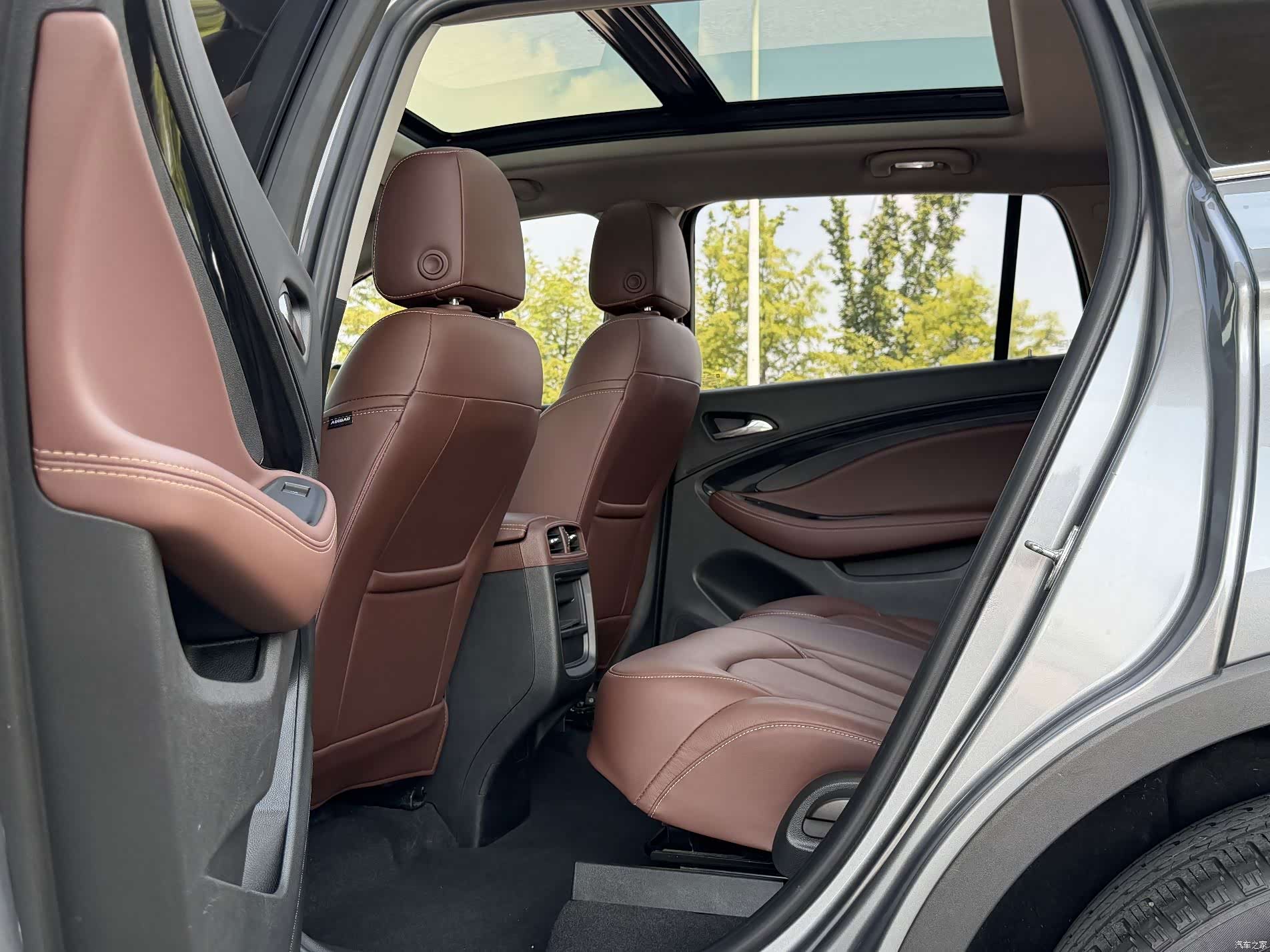 Buick Envision Plus, 2019 8