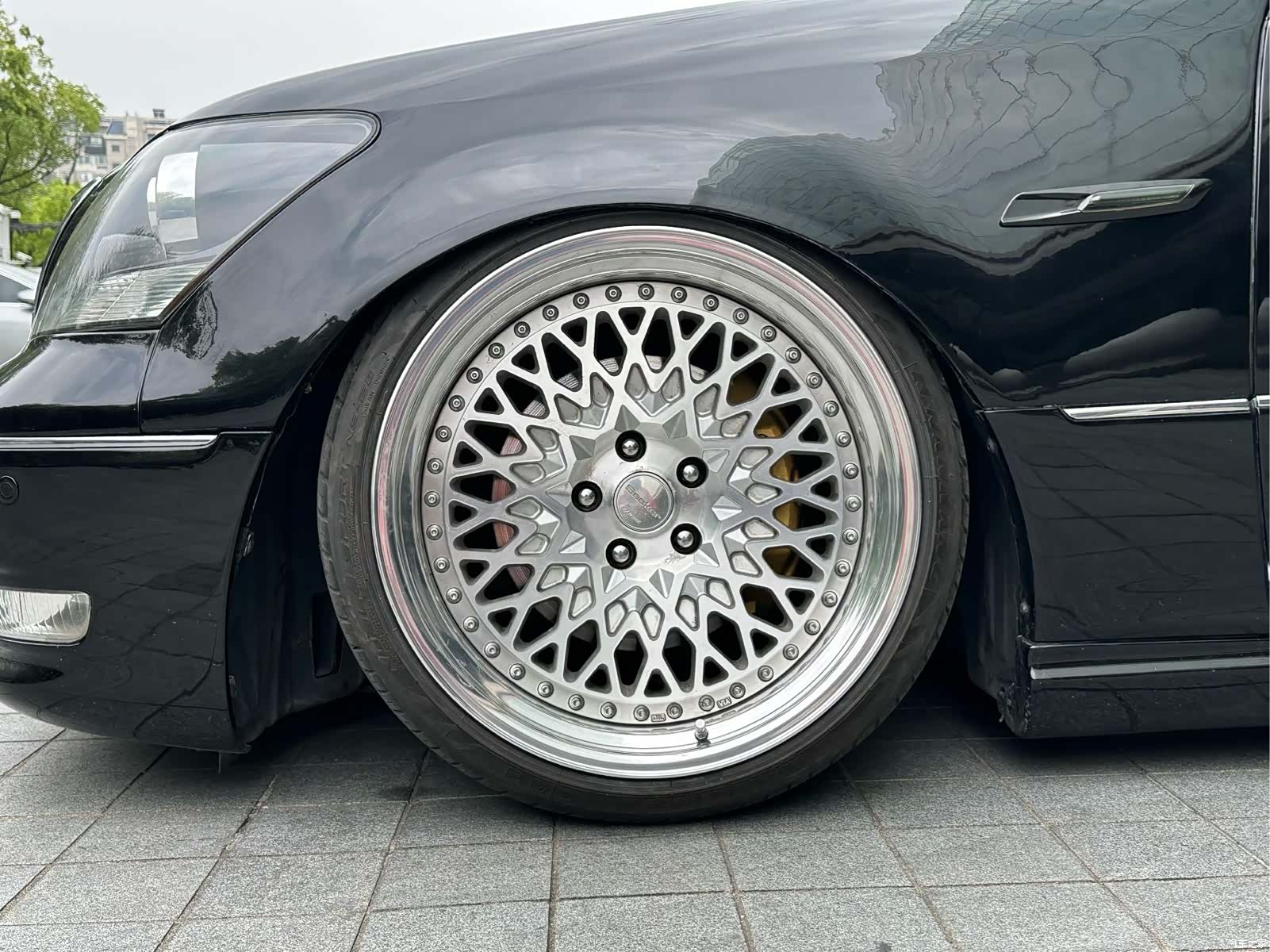 Lexus LS, 2005 6