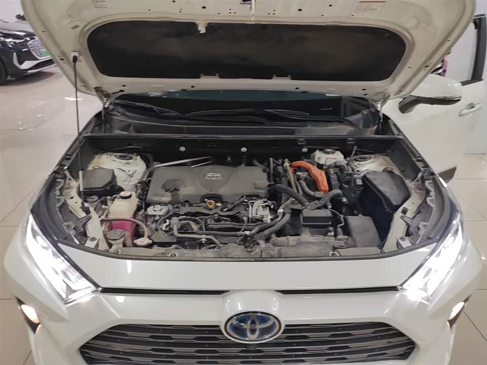 Toyota RAV4 Rongfang