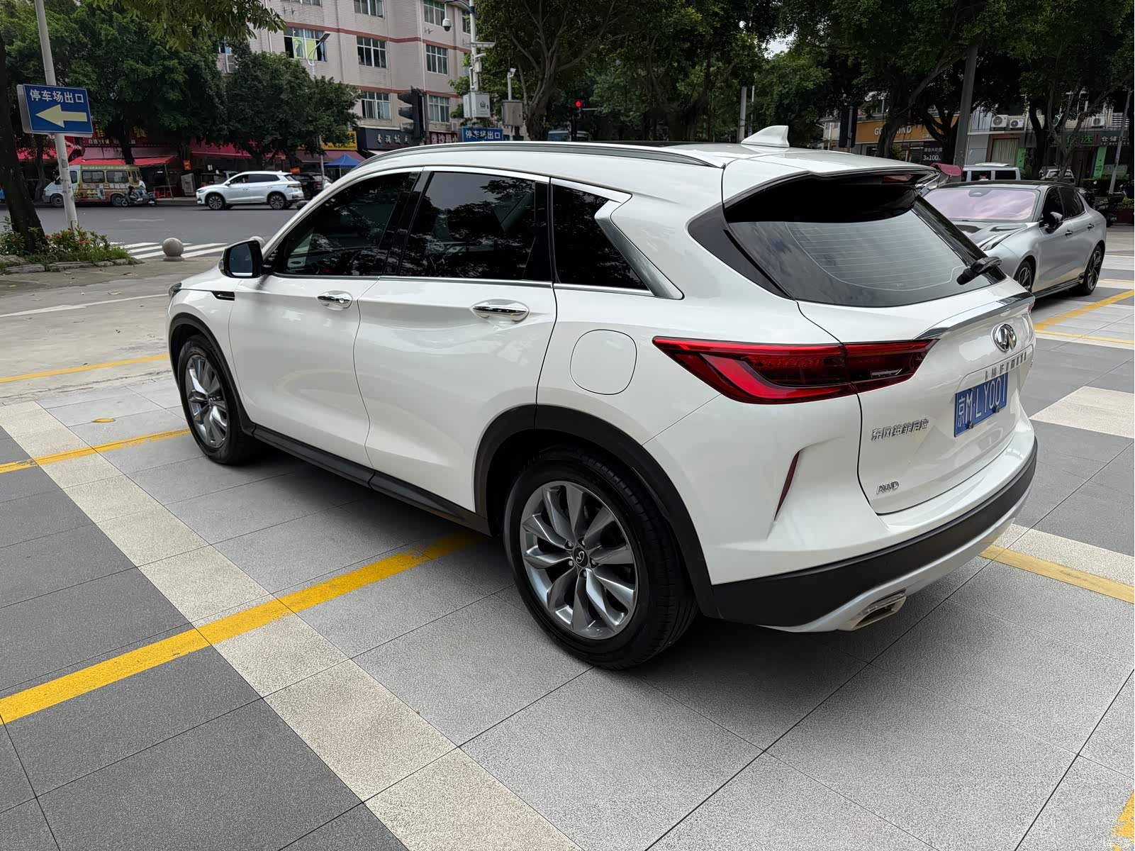 Infiniti QX50, 2021 3