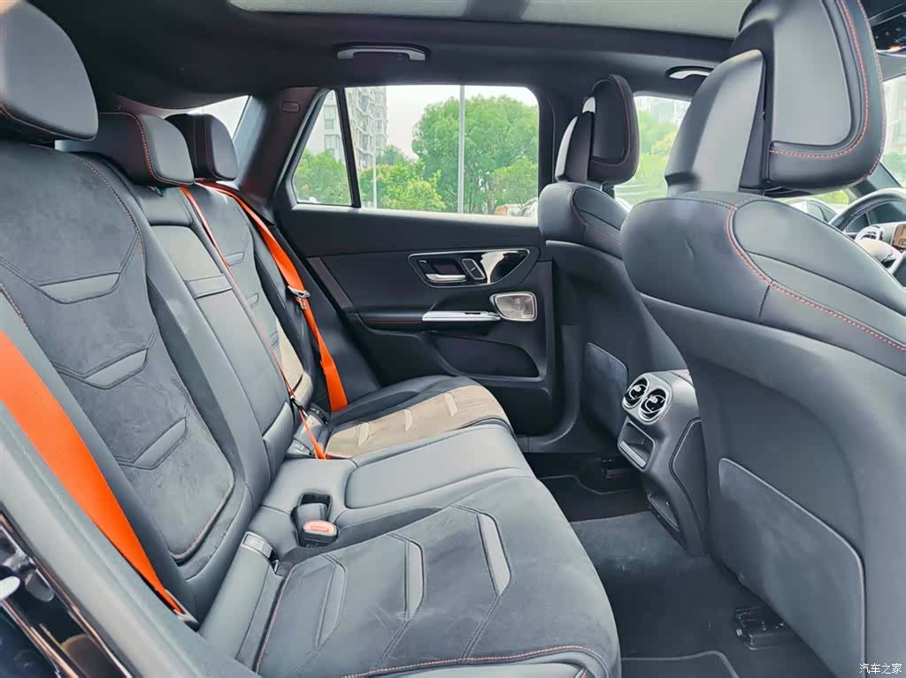 Mercedes-Benz GLC, 2025 16
